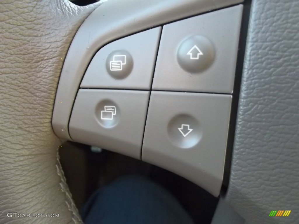 2006 Mercedes-Benz R 350 4Matic Controls Photo #77547913