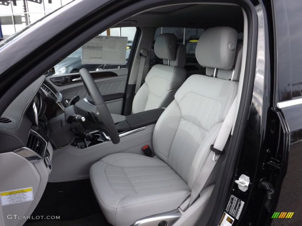 2013 Mercedes-Benz GL 350 BlueTEC 4Matic Interior Color Photos