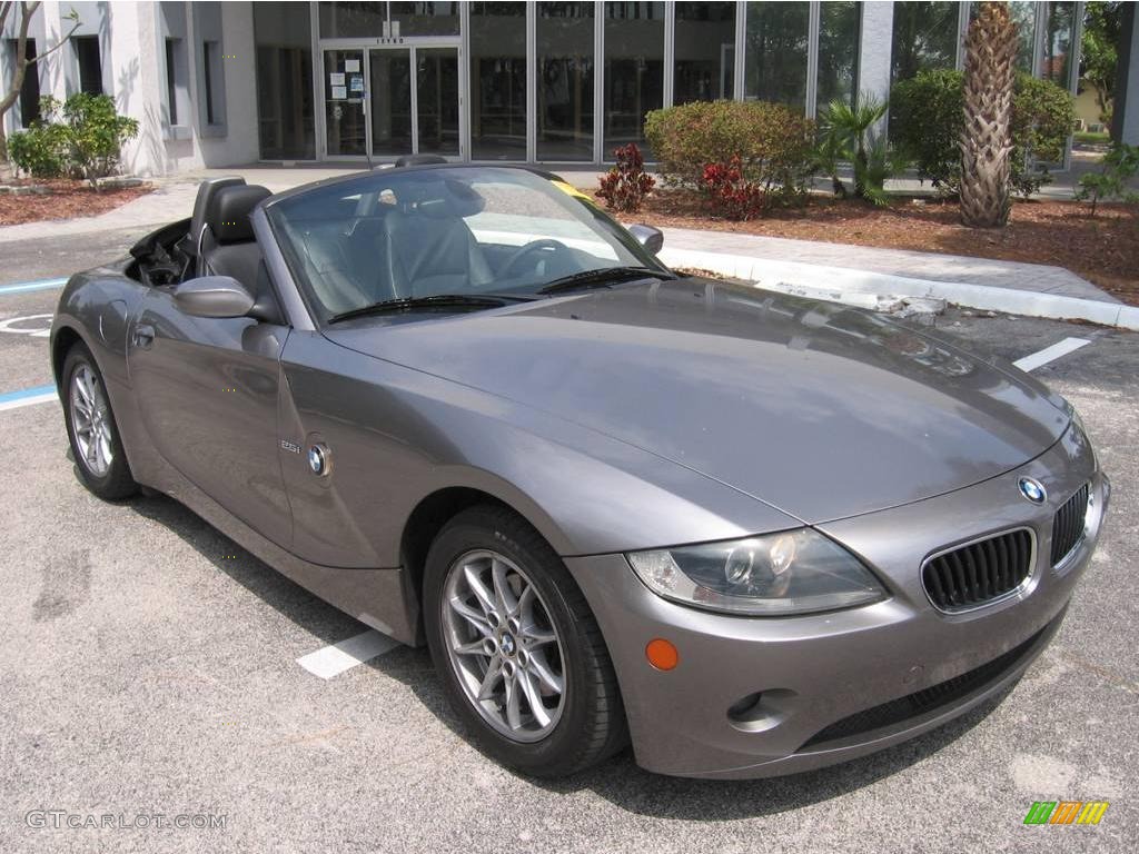 2005 Z4 2.5i Roadster - Sterling Grey Metallic / Black photo #1