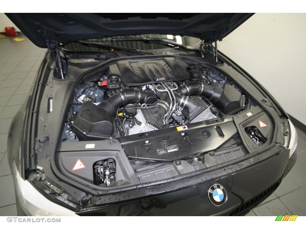 2013 BMW M5 Sedan 4.4 Liter M DI TwinPower Turbocharged DOHC 32-Valve VVT V8 Engine Photo #77551472