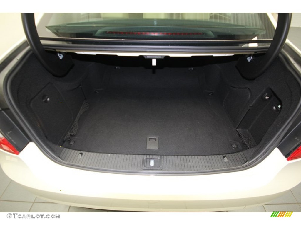 2010 Mercedes-Benz E 350 Sedan Trunk Photo #77553140