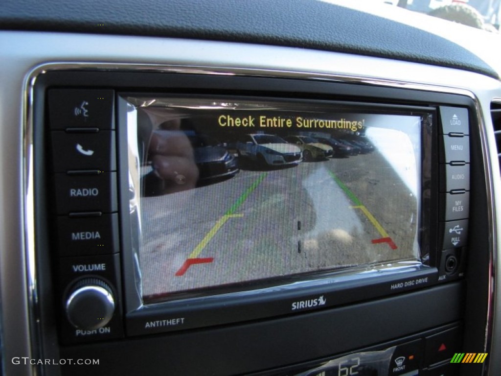 2013 Grand Cherokee Laredo X Package - True Blue Pearl / Black photo #17