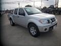 Radiant Silver Metallic - Frontier SE Crew Cab Photo No. 3
