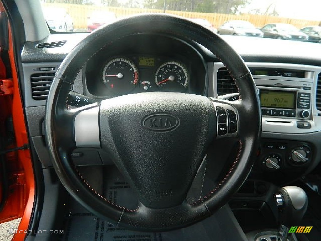 2009 Kia Rio Rio5 LX Hatchback Gray Steering Wheel Photo #77558846