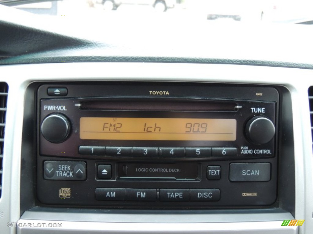2004 Toyota 4Runner Sport Edition Audio System Photo #77559213