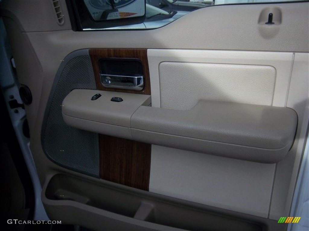 2004 F150 Lariat SuperCrew - Oxford White / Tan photo #19