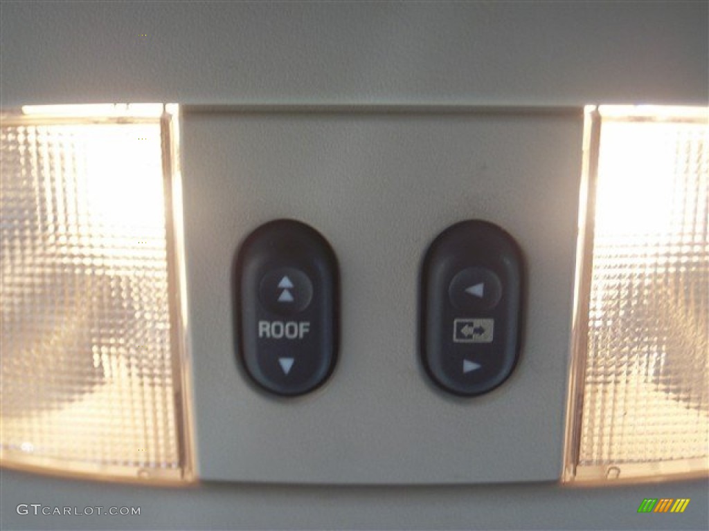 2004 F150 Lariat SuperCrew - Oxford White / Tan photo #27
