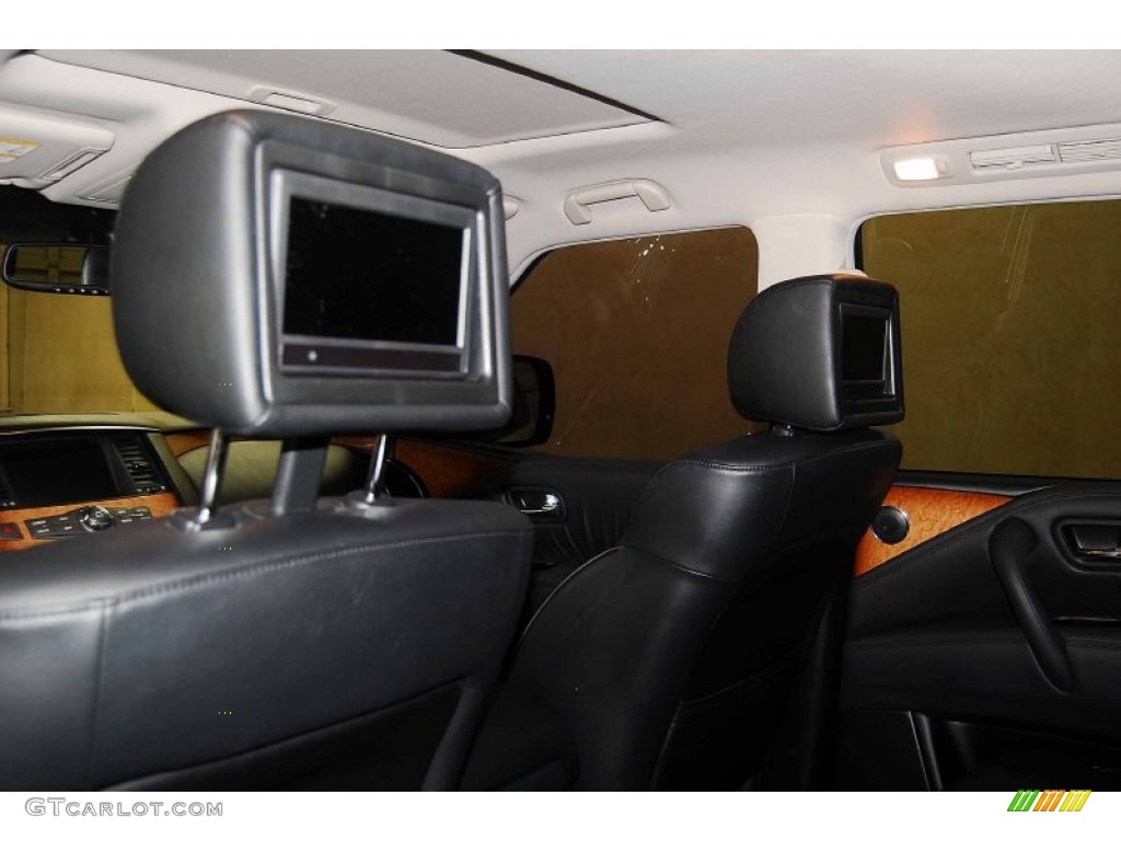 2011 Infiniti QX 56 Entertainment System Photos