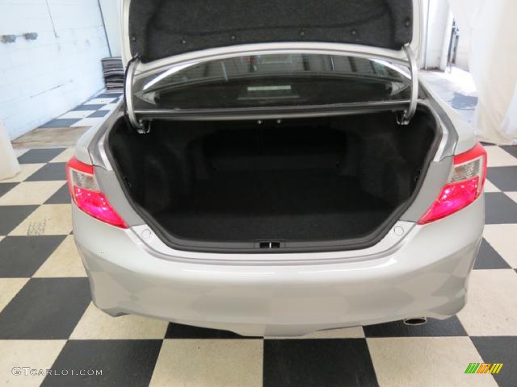 2013 Camry SE - Classic Silver Metallic / Black/Ash photo #16