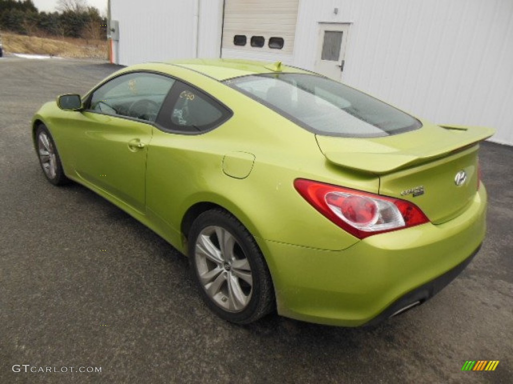 2010 Genesis Coupe 3.8 Coupe - Lime Rock Green / Black photo #8