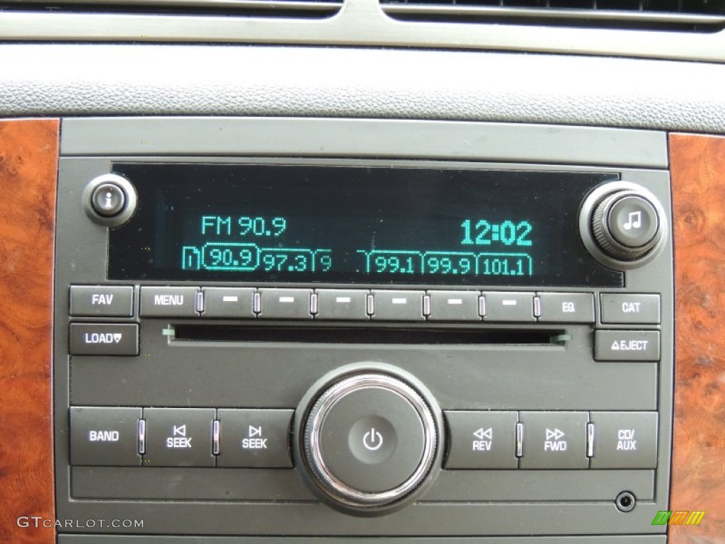 2007 Chevrolet Tahoe LT Audio System Photos