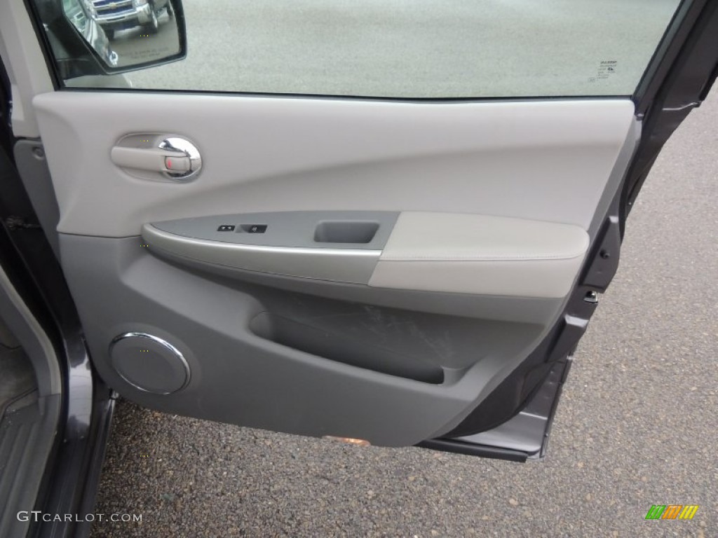 2009 Nissan Quest 3.5 SL Gray Door Panel Photo #77565903
