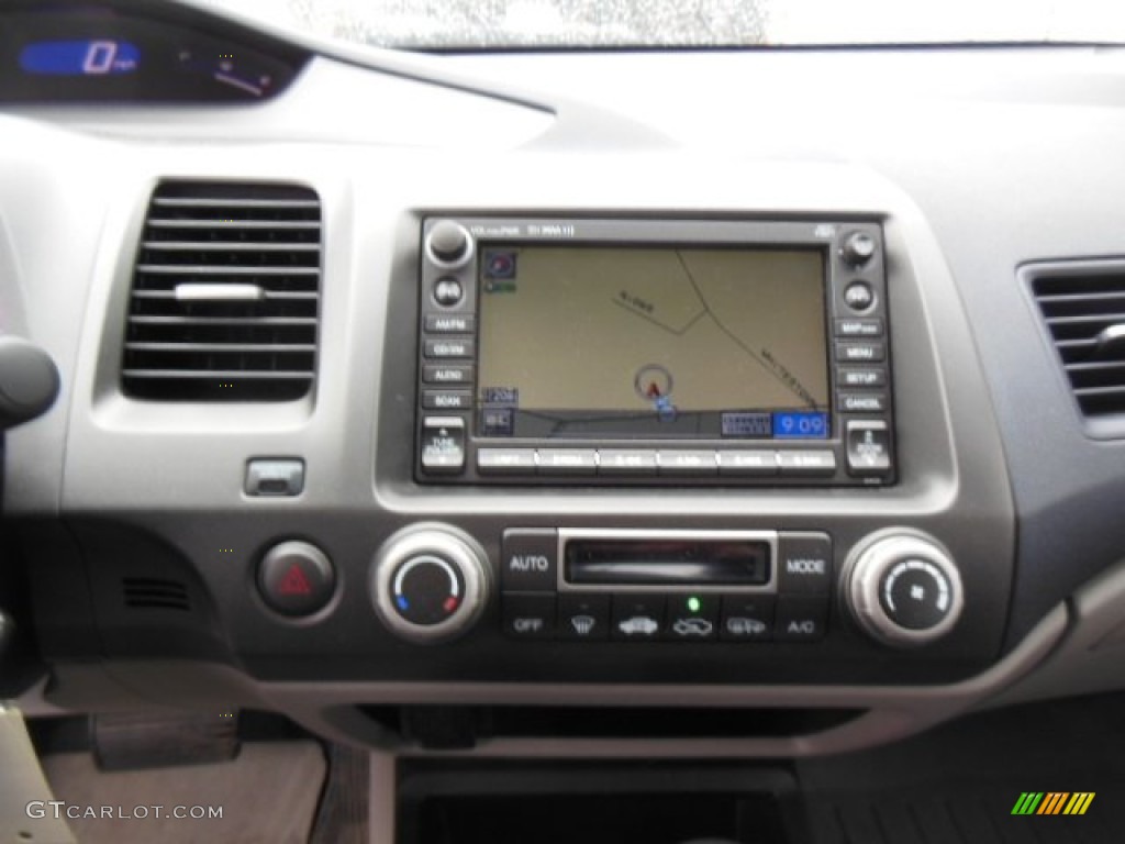 2010 Civic Hybrid Sedan - Spectrum White Pearl / Blue photo #17