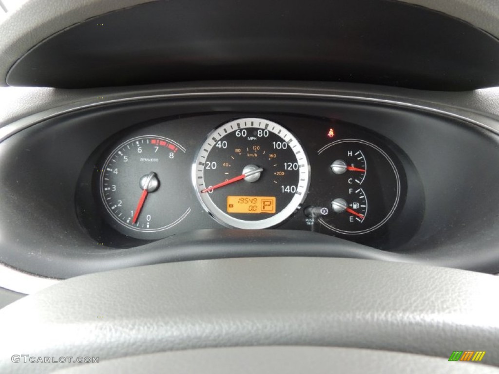 2009 Nissan Quest 3.5 SL Gauges Photos