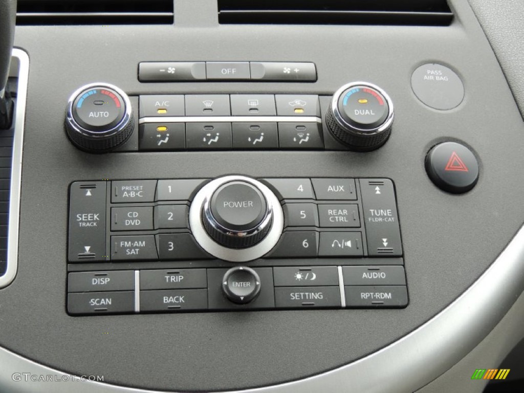 2009 Nissan Quest 3.5 SL Controls Photo #77566260