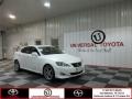 Starfire White Pearl - IS 250 Photo No. 1