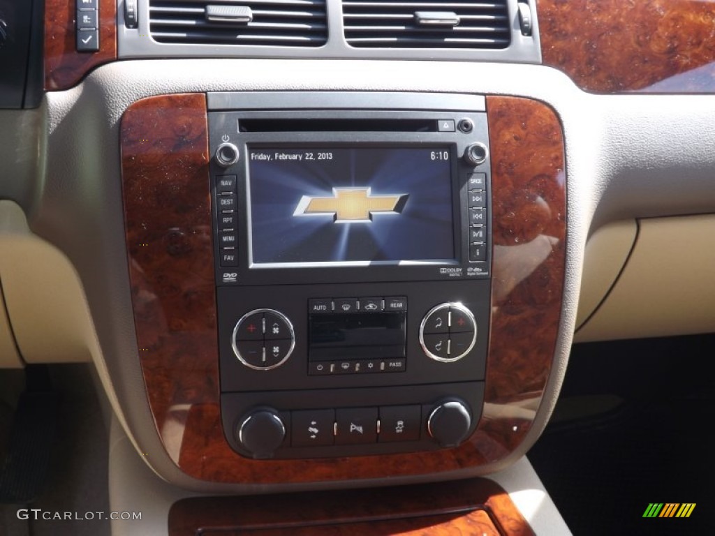 2013 Chevrolet Tahoe LTZ Controls Photo #77567160