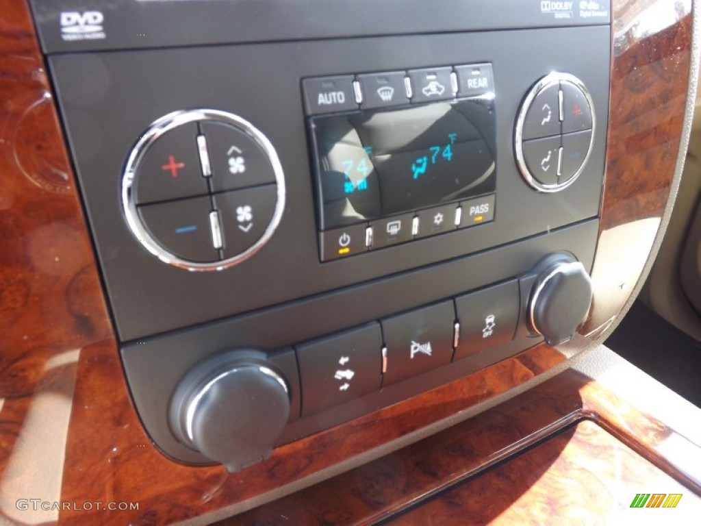 2013 Chevrolet Tahoe LTZ Controls Photo #77567340