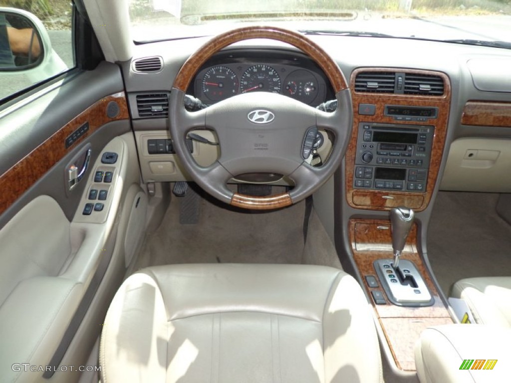 2005 XG350 L - Powder White Pearl / Beige photo #6