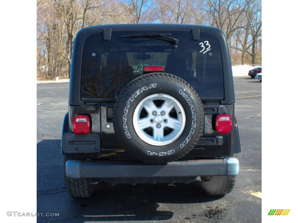 2004 Wrangler Sahara 4x4 - Black / Khaki photo #5