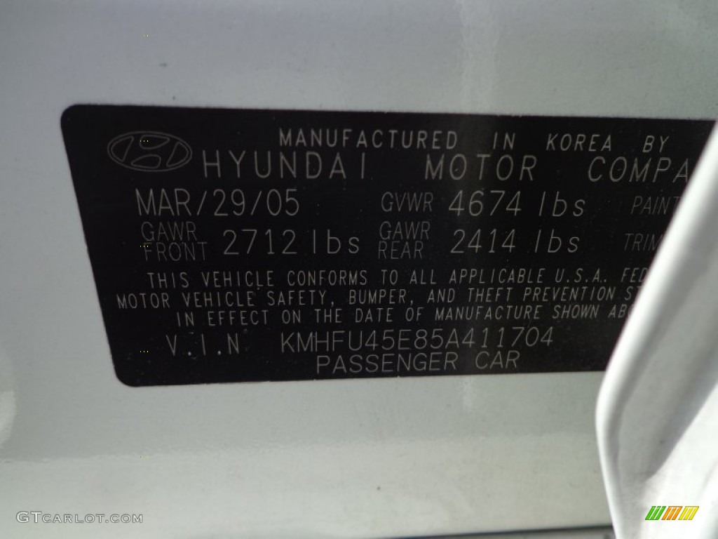2005 XG350 L - Powder White Pearl / Beige photo #23