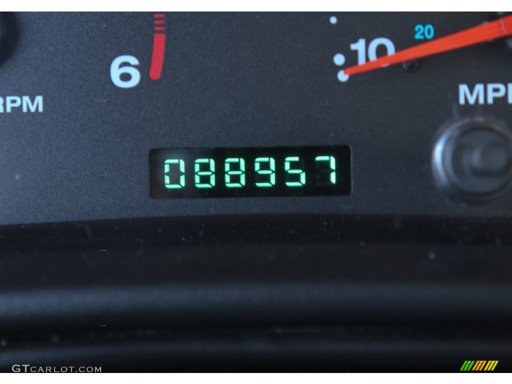 2004 Wrangler Sahara 4x4 - Black / Khaki photo #15