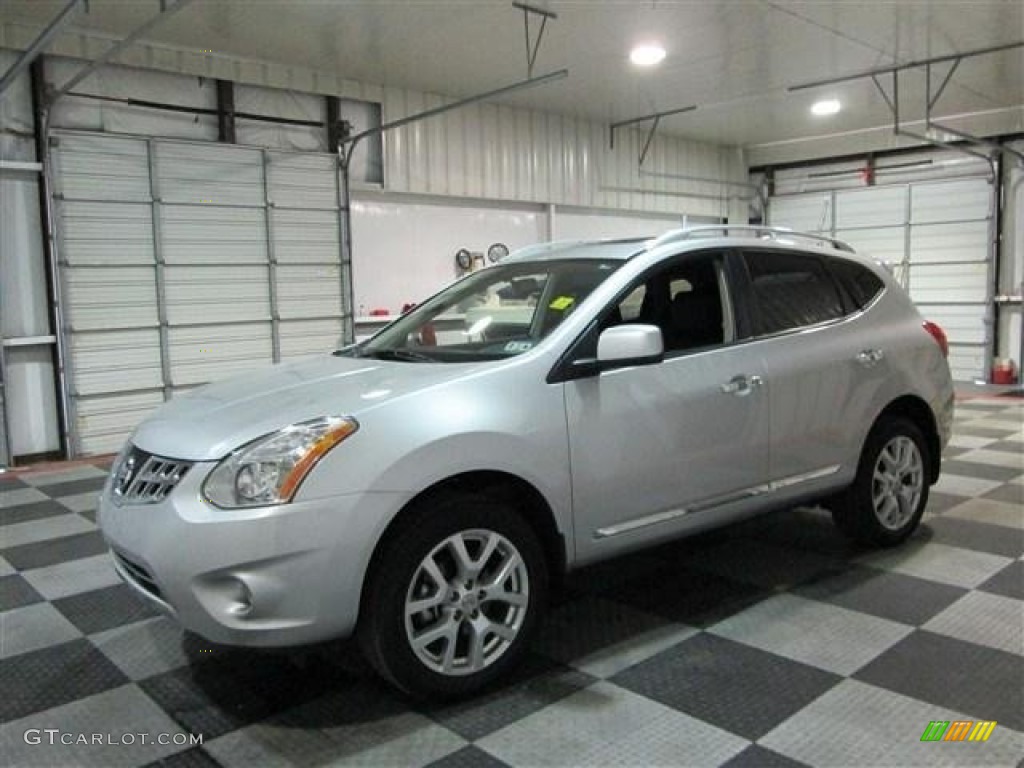 2011 Rogue SL - Silver Ice Metallic / Black photo #4