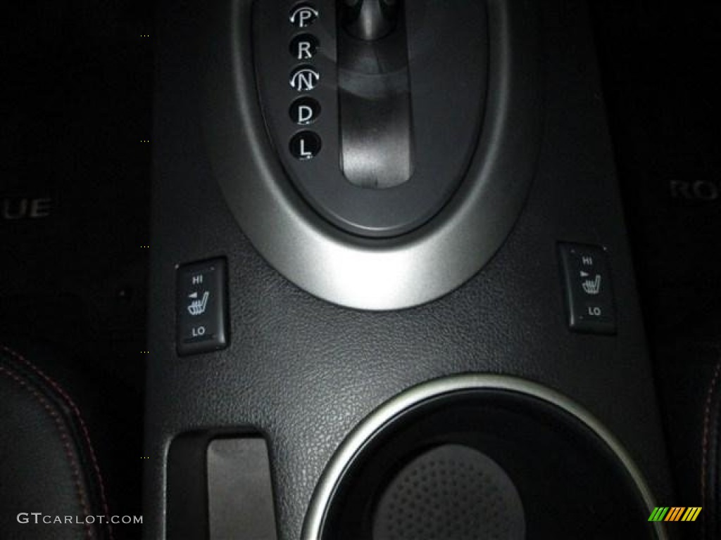 2011 Rogue SL - Silver Ice Metallic / Black photo #15