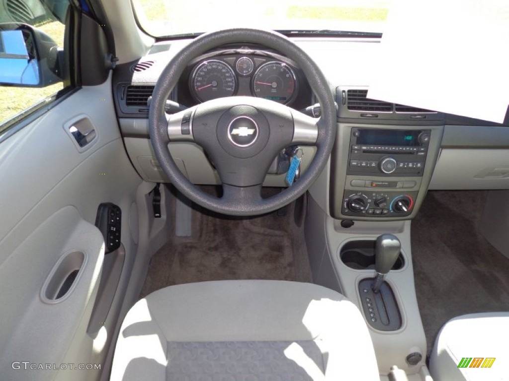 2008 Cobalt LS Sedan - Blue Flash Metallic / Gray photo #6