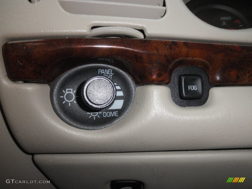 2003 Chevrolet Impala LS Controls Photo #77573673