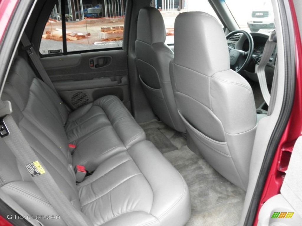 2002 Chevrolet Blazer LS 4x4 Rear Seat Photo #77574572
