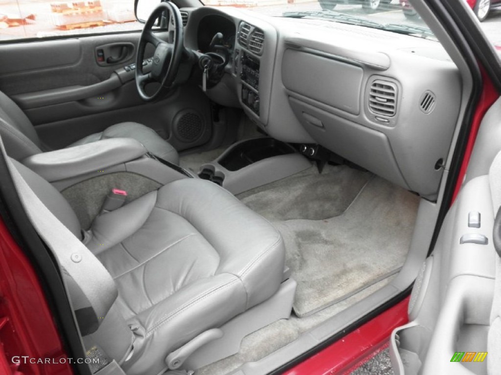 2002 Chevrolet Blazer LS 4x4 Interior Color Photos
