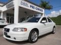 Ice White - S60 2.5T Photo No. 1