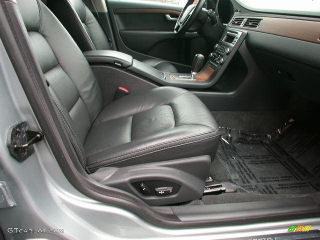 Off Black Interior 2010 Volvo XC70 3.2 AWD Photo #77574813
