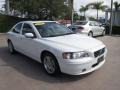 Ice White 2009 Volvo S60 2.5T Exterior