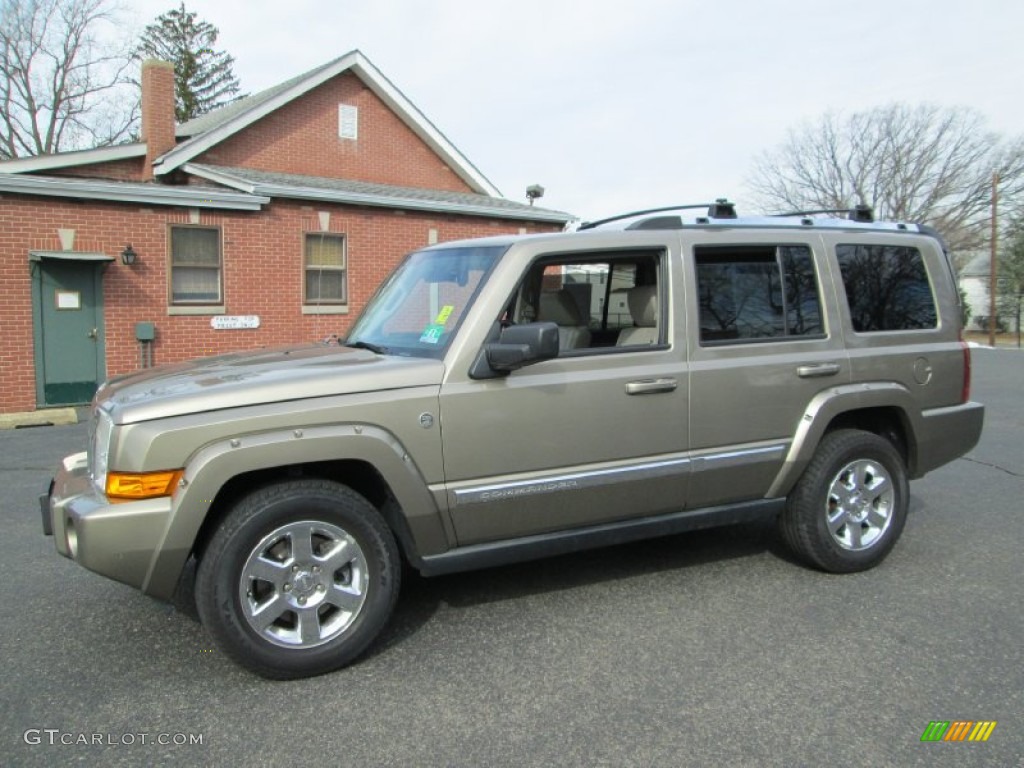 Light Khaki Metallic 2006 Jeep Commander Limited 4x4 Exterior Photo #77575958