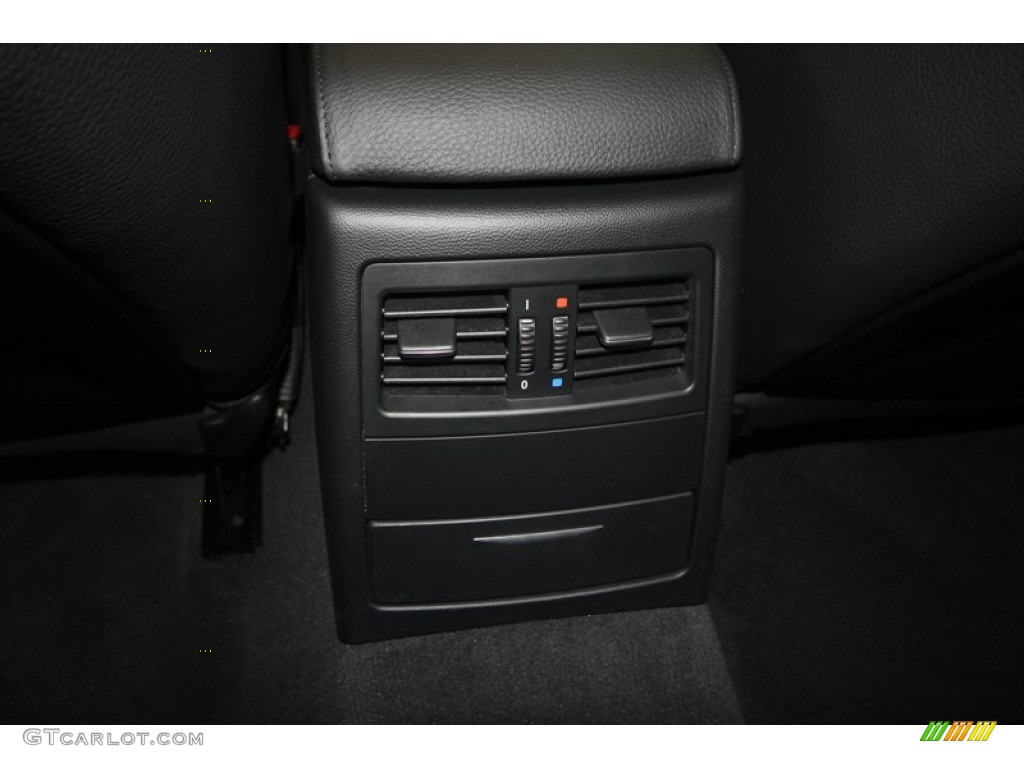 2008 3 Series 335i Sedan - Black Sapphire Metallic / Black photo #31