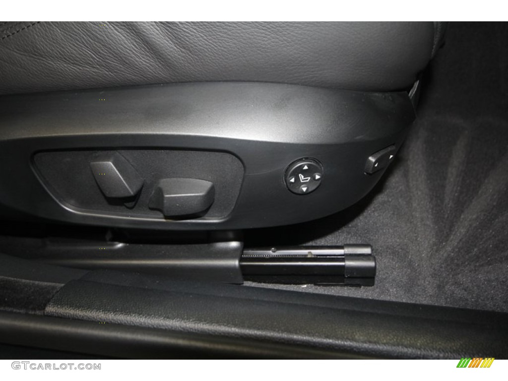 2008 3 Series 335i Sedan - Black Sapphire Metallic / Black photo #37