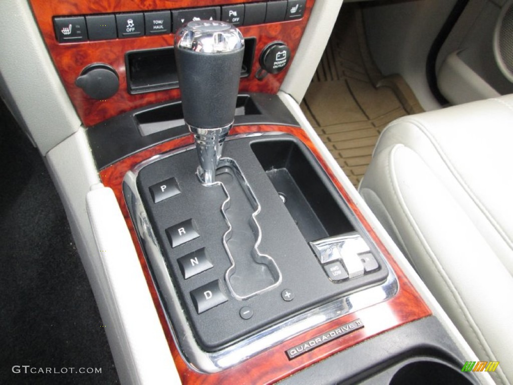 2006 Jeep Commander Limited 4x4 5 Speed Automatic Transmission Photo #77576535