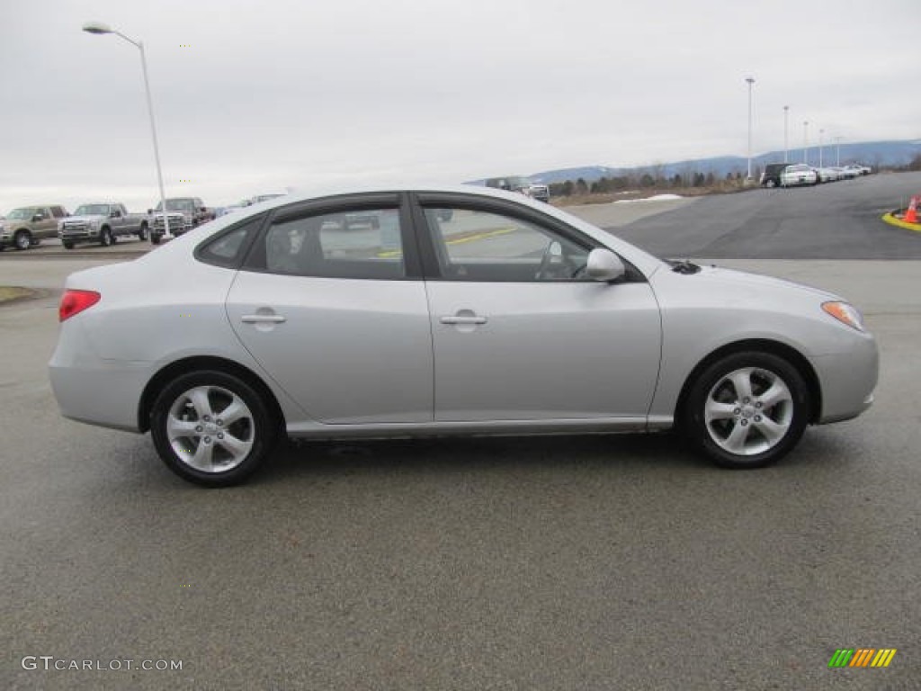 2009 Elantra SE Sedan - Quicksilver / Black photo #4