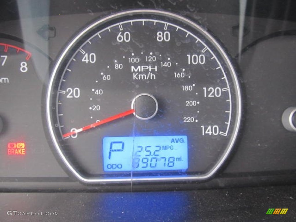 2009 Elantra SE Sedan - Quicksilver / Black photo #20
