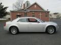 Bright Silver Metallic - 300 C HEMI Photo No. 9