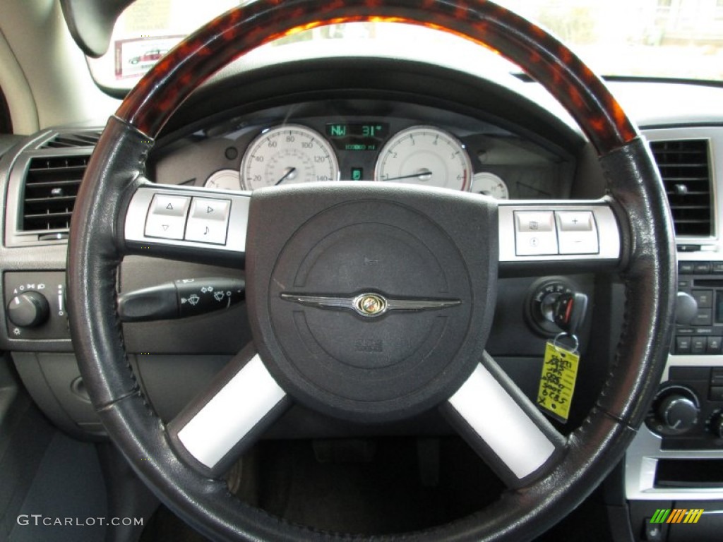 2005 Chrysler 300 C HEMI Dark Slate Gray/Medium Slate Gray Steering Wheel Photo #77577372
