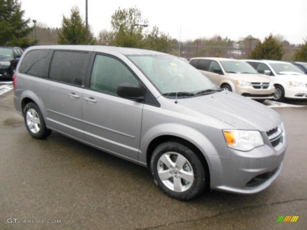 Billet Silver Metallic 2013 Dodge Grand Caravan SE Exterior Photo #77579580