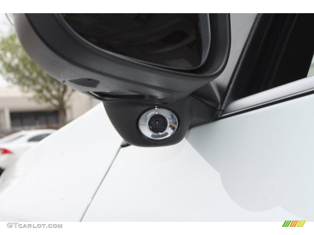 2013 S60 R-Design AWD - Ice White / R Design Black photo #14
