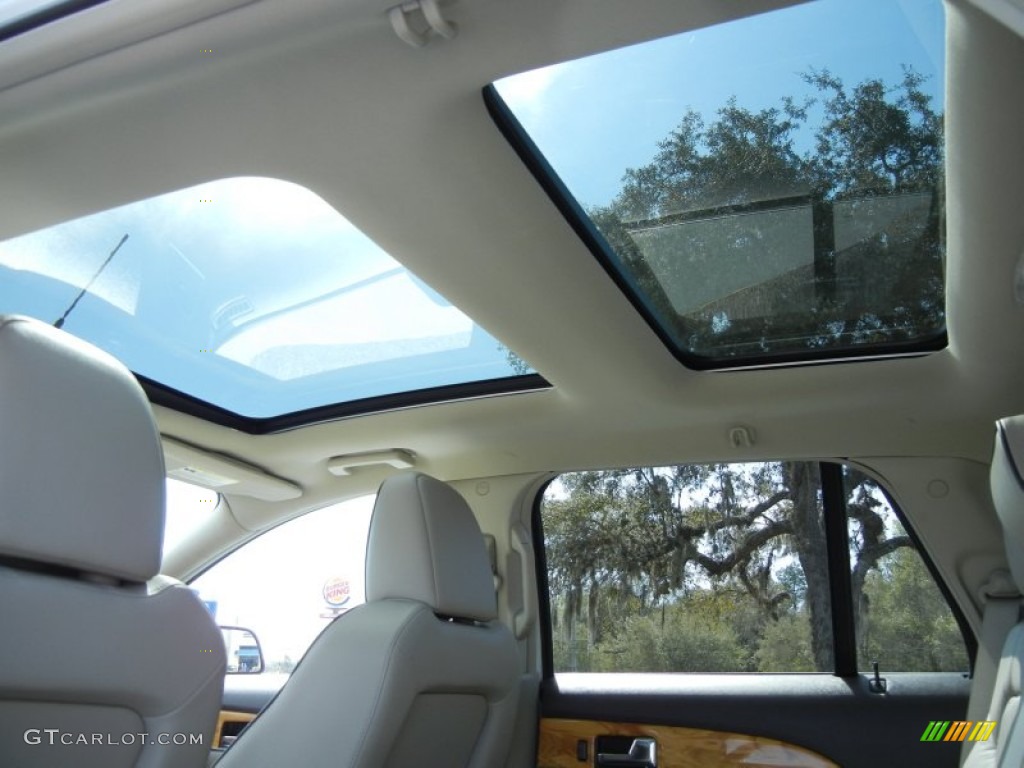 2011 Lincoln MKX AWD Sunroof Photo #77580361