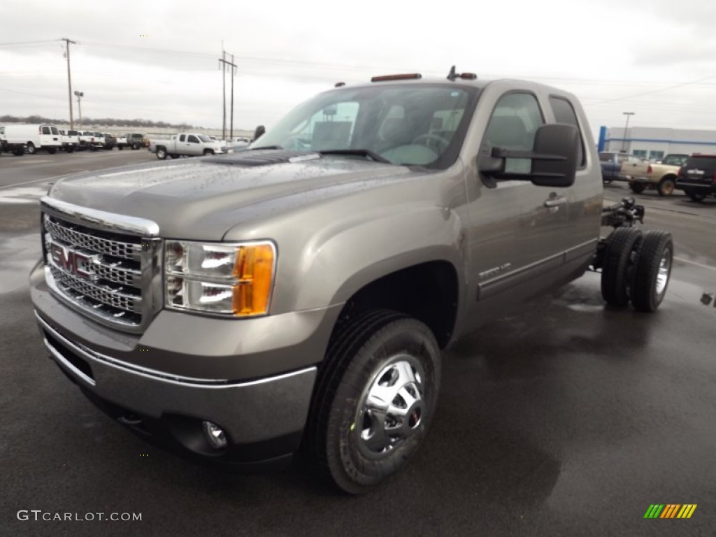 Steel Gray Metallic 2013 GMC Sierra 3500HD SLT Extended Cab 4x4 Chassis Exterior Photo #77581072