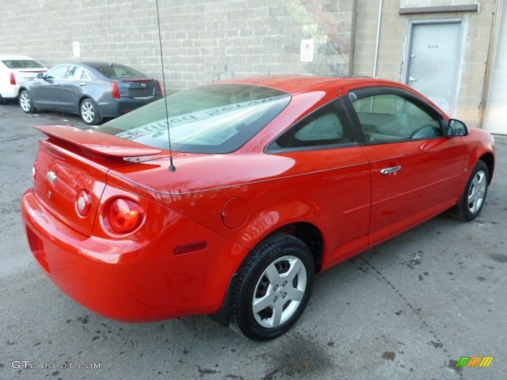 2007 Cobalt LT Coupe - Victory Red / Ebony photo #11