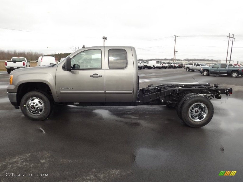 Steel Gray Metallic 2013 GMC Sierra 3500HD SLT Extended Cab 4x4 Chassis Exterior Photo #77581238