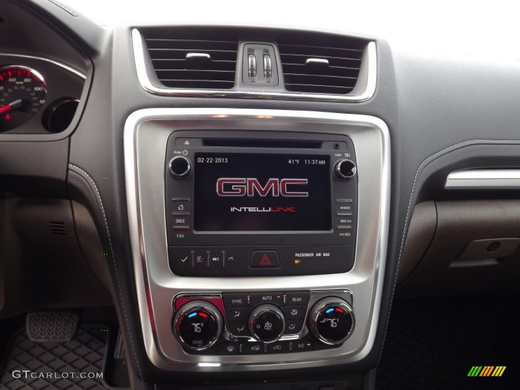 2013 GMC Acadia SLT Controls Photo #77581899